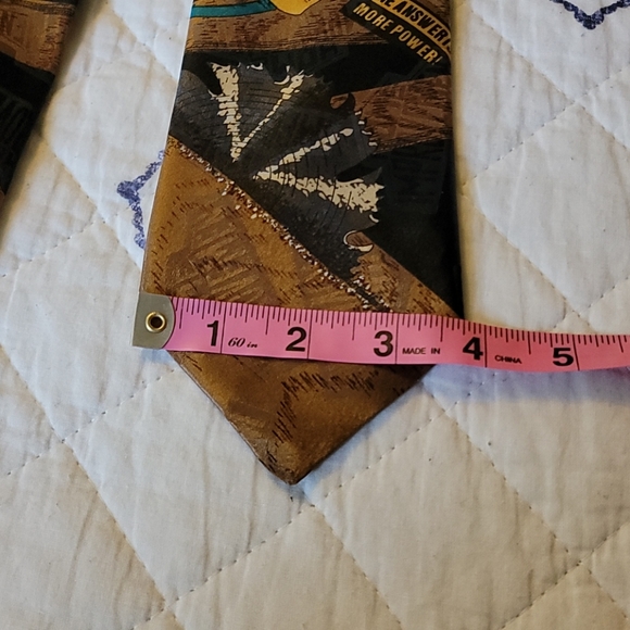 Home Improvement Branded Tie 3 3/4"x55" 100% Poly - Picture 4 of 5